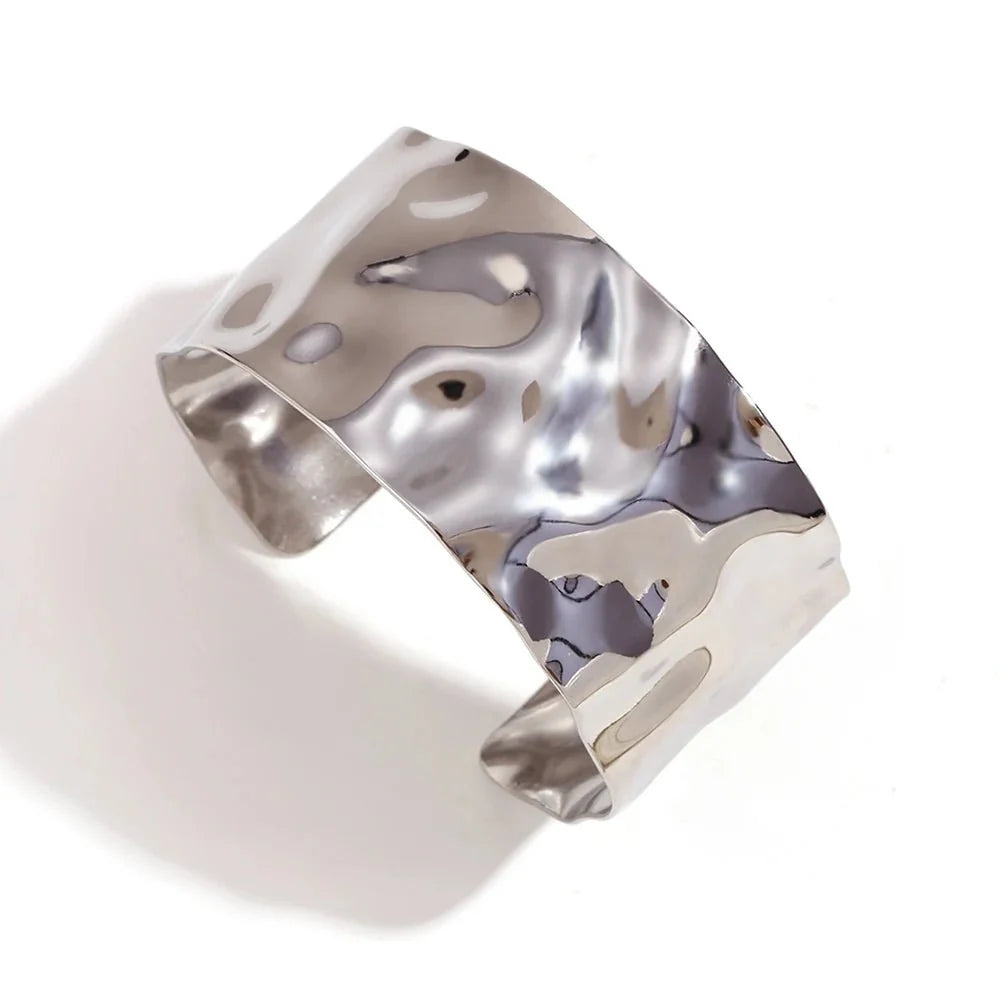 18k Hammered Texture Bangle Bracelets in silver