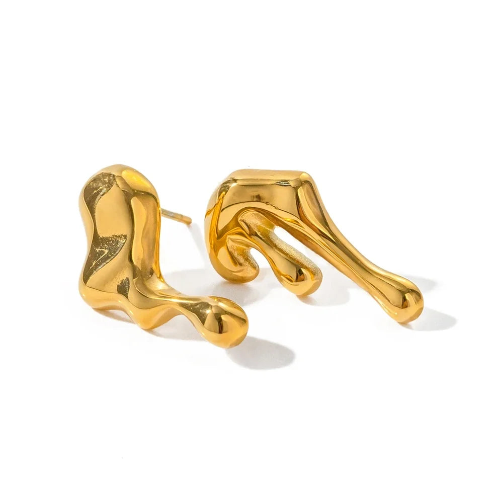 Dainty Melt Earrings in gold