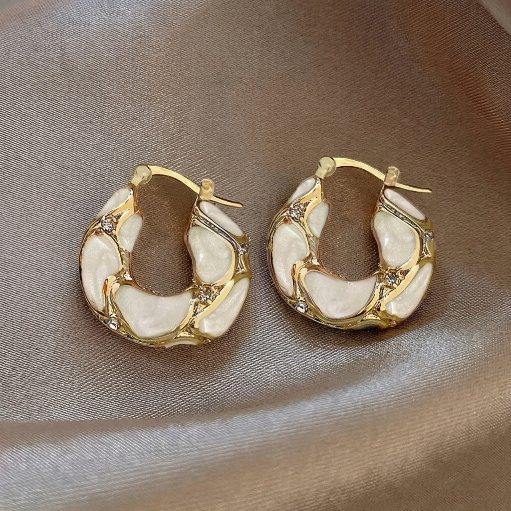 5x White & Gold Enamel Earrings Sets