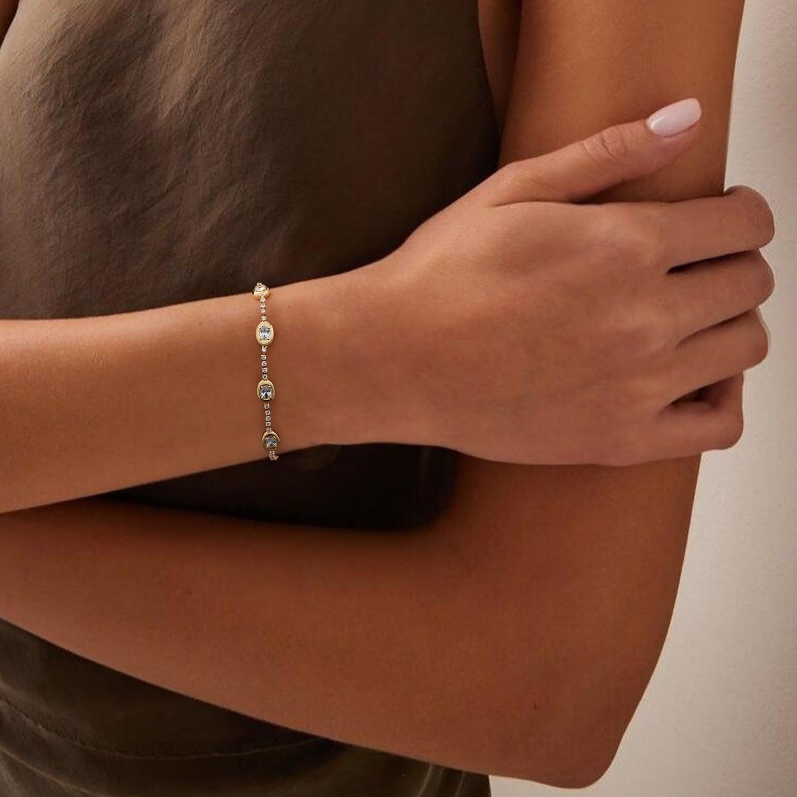 14k Dainty Heart and Oval Accented Tennis Bracelet