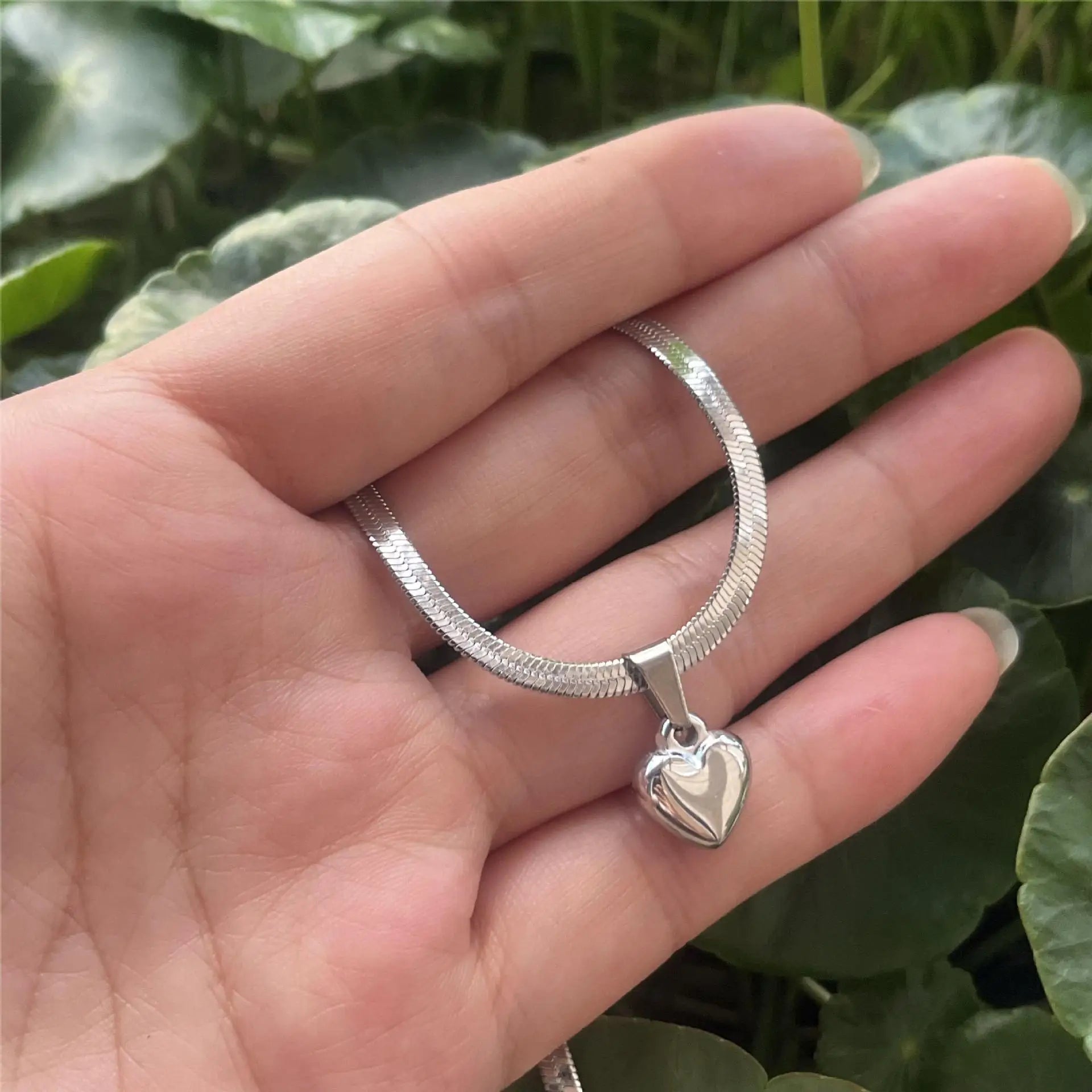 Herringbone Bubble Heart Necklace in silver