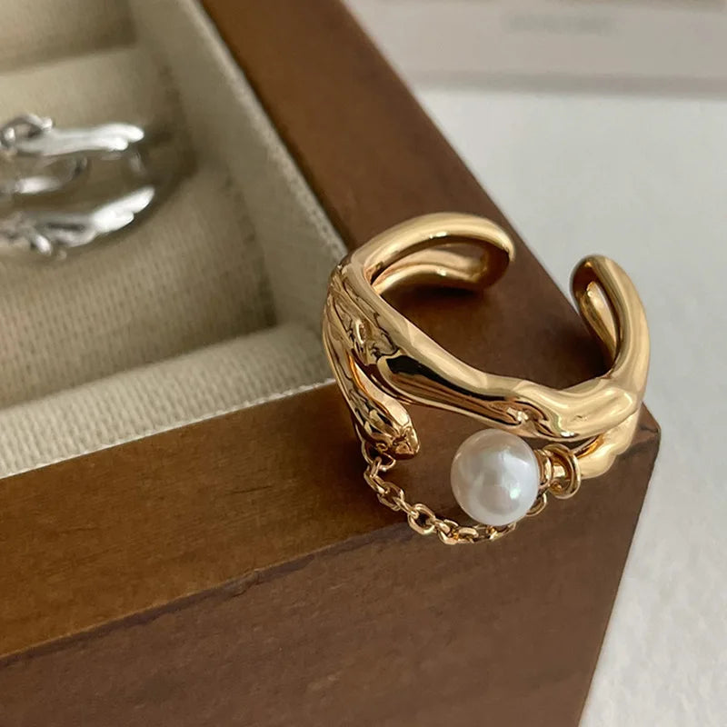S925 Layered Antique Inspired Pearl Ring in gold