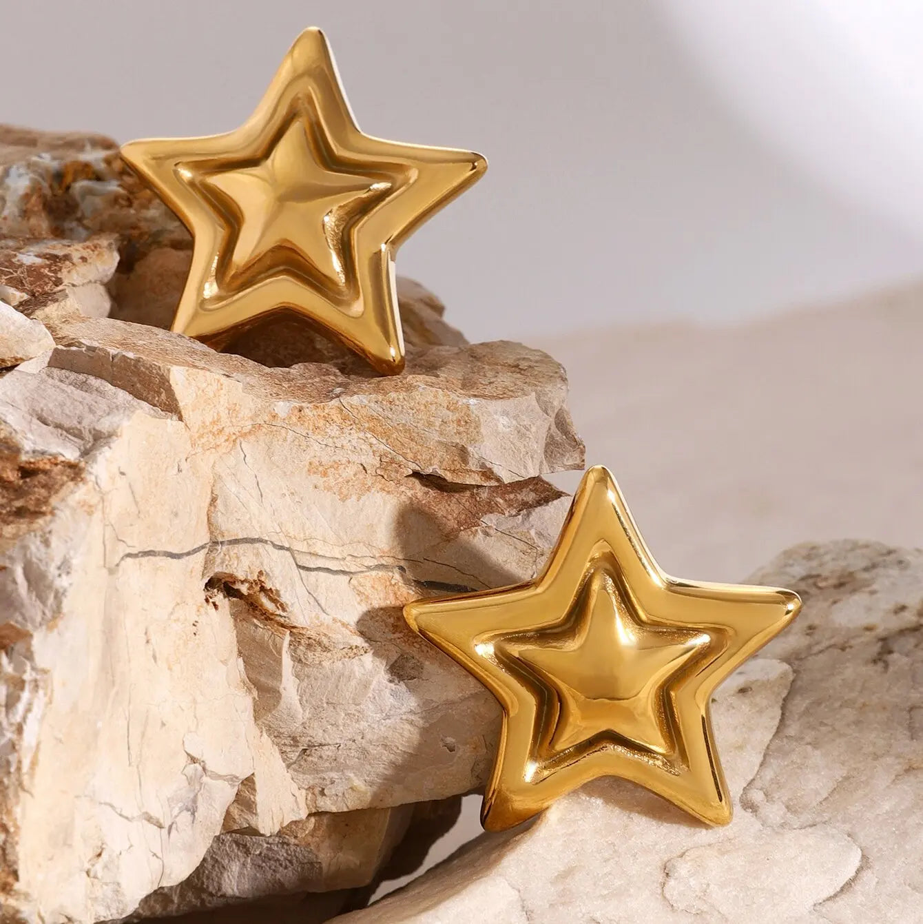 Bold Five Point Star Earrings in gold