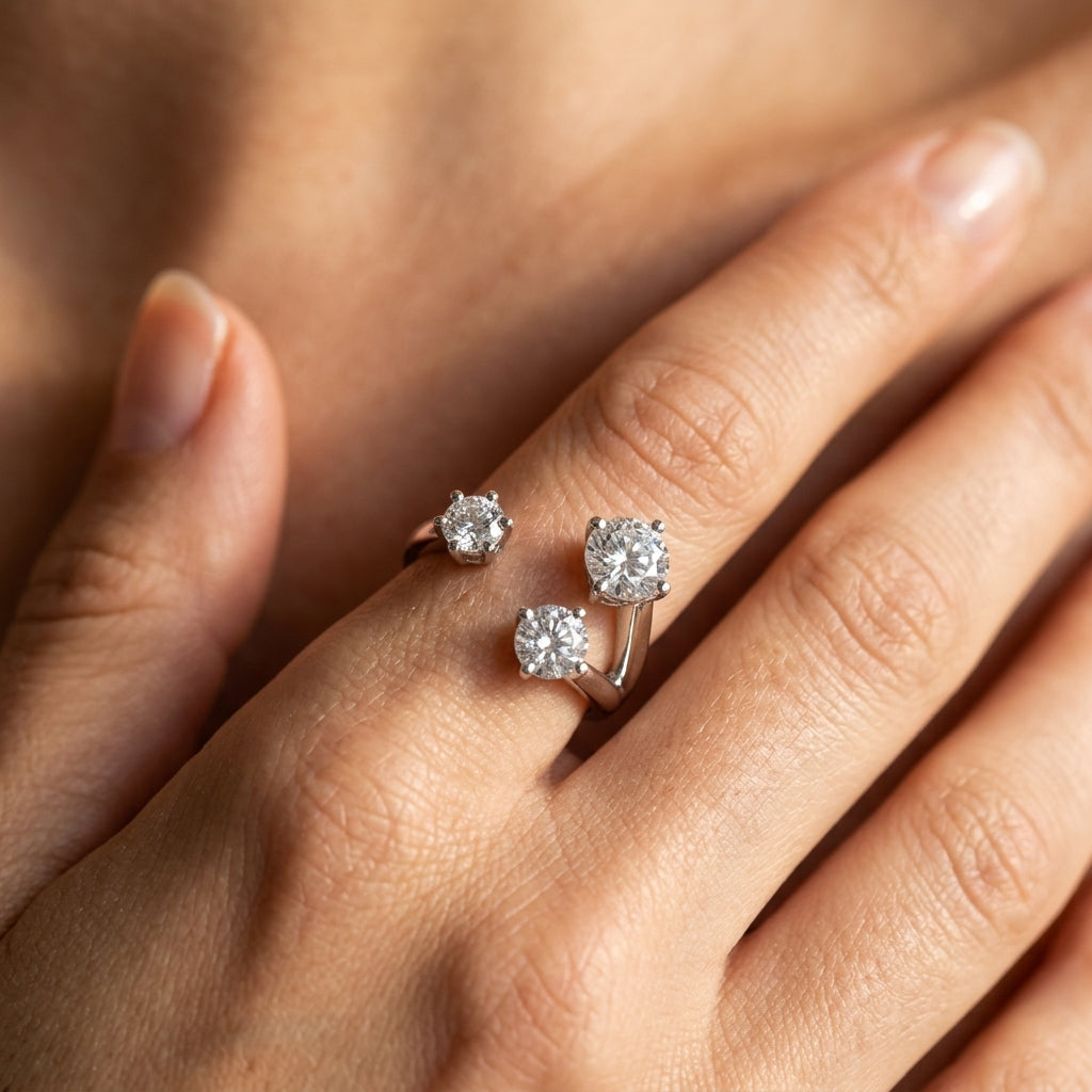Elegant Toi et Moi Ring