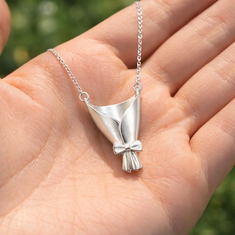 Feminine Floral Bouquet Necklace in silver