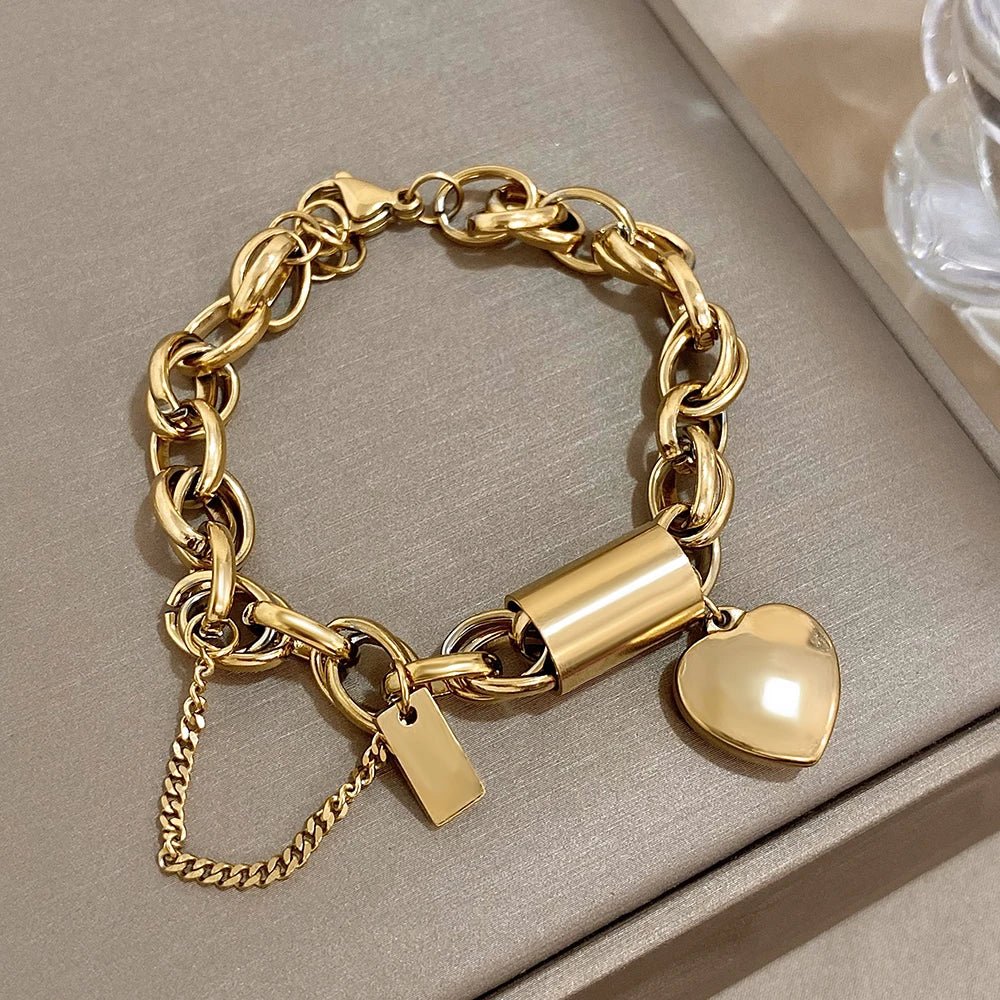 Bold & Chunky Chain Heart Bracelet in gold