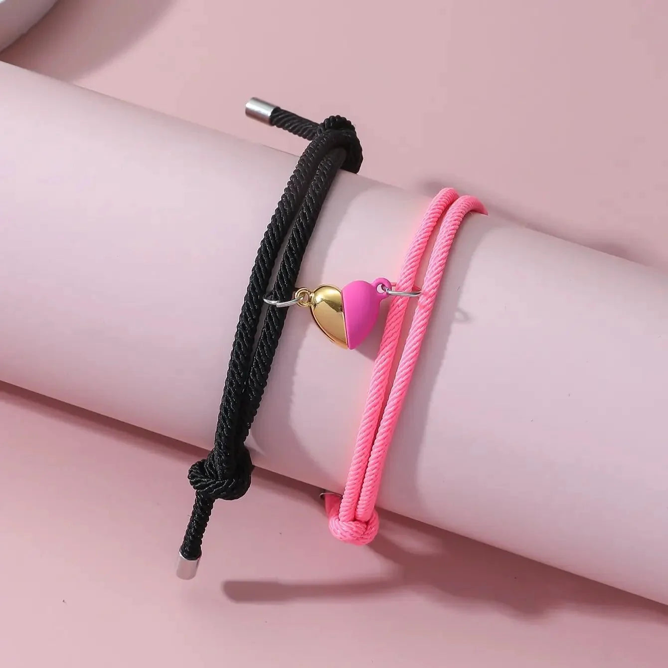 Couples Magnetic Heart Rope Bracelet Set in black & pink