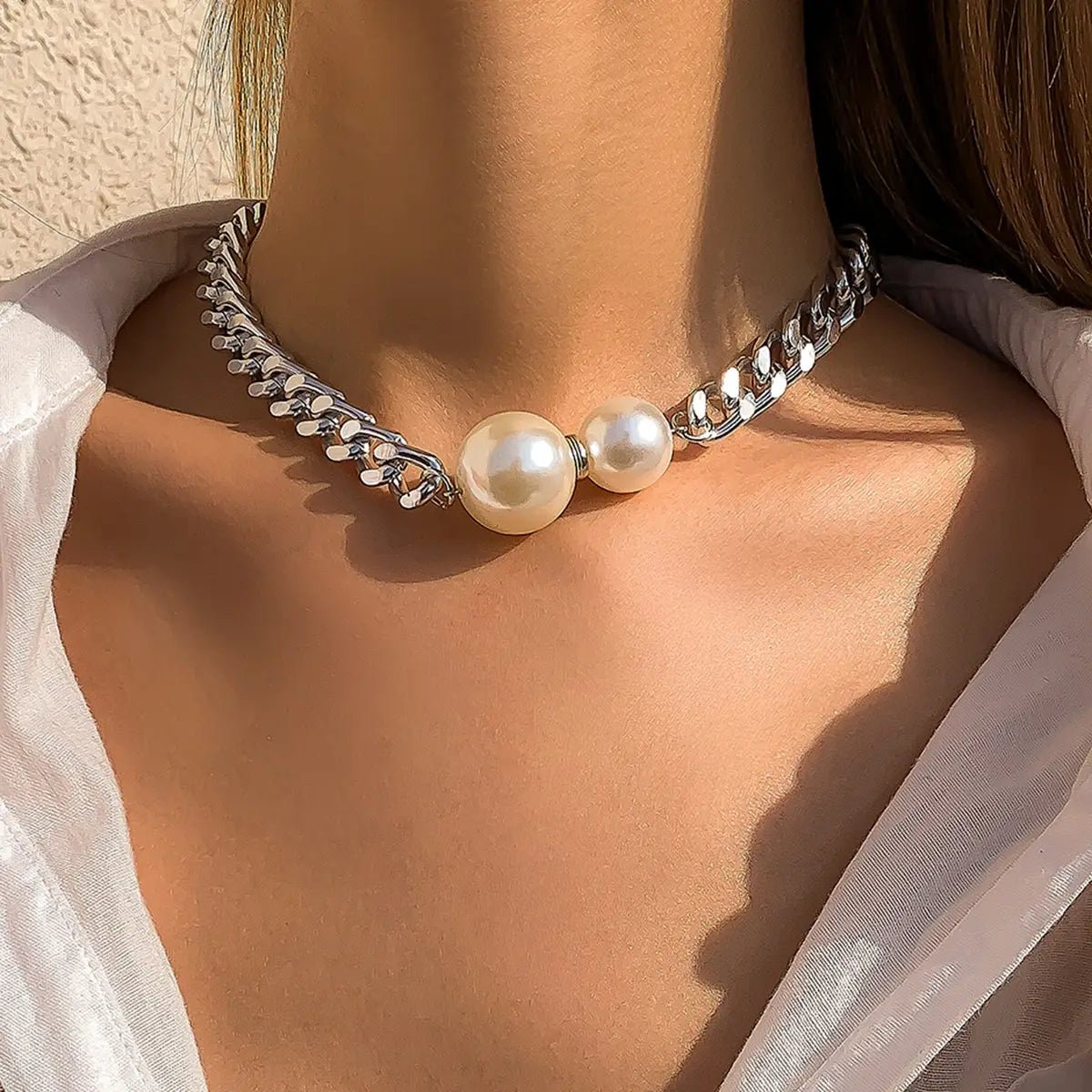 Cuban Link Chain Pearl Ends Necklace in silver