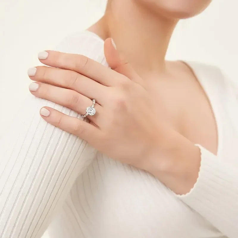 S925 3CT Elegant Oval Set Moissanite Accented Band Ring