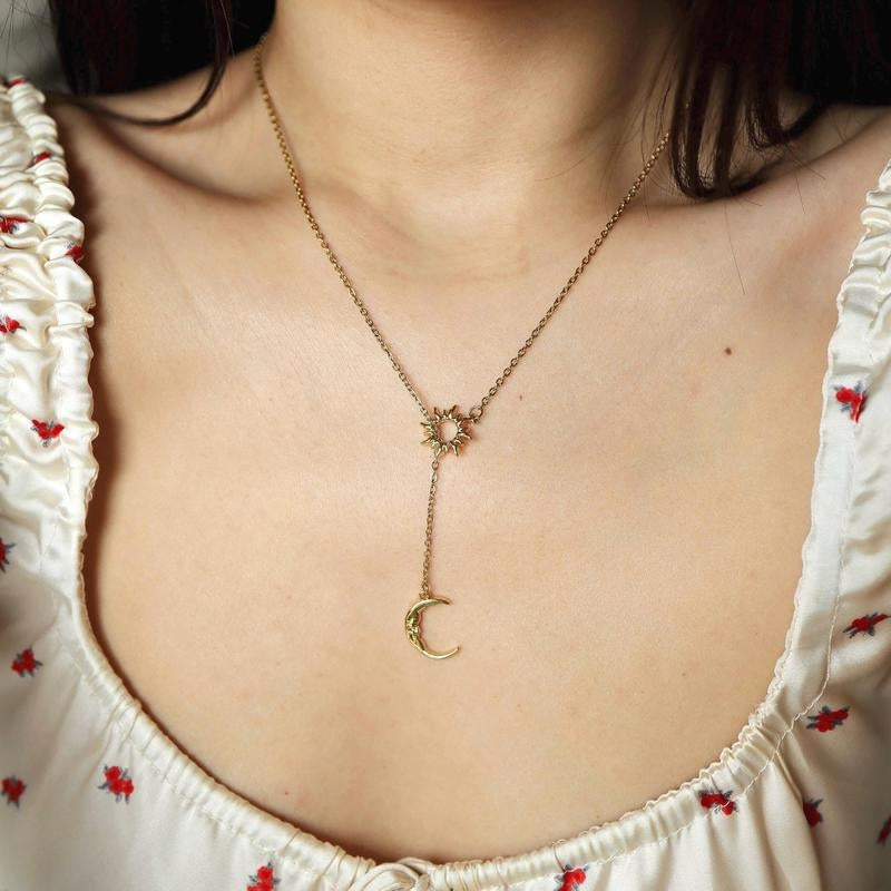 Dainty Sun & Moon Lariat Necklace