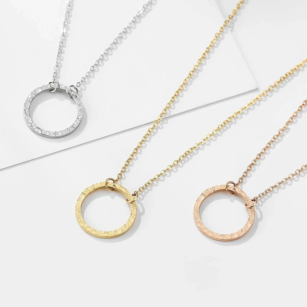 Minimal Textured Circle Necklace
