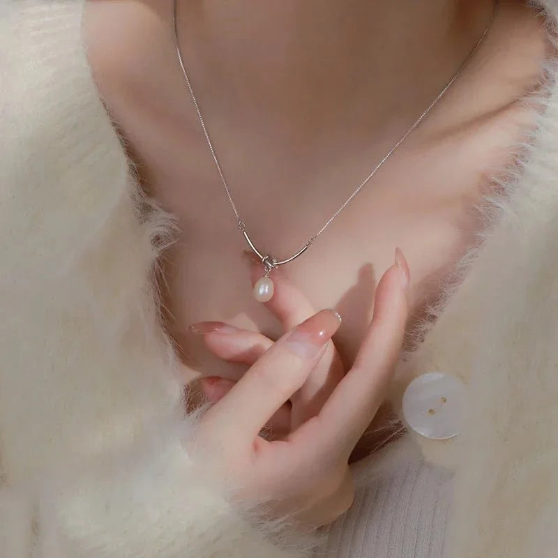 Pearl Drop Knot Dainty Chain Necklace