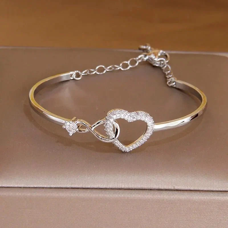Romantic Eternal Infinite Love Bracelet in silver
