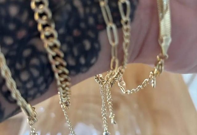 5pc Classic Bracelets Stack worn by a customer