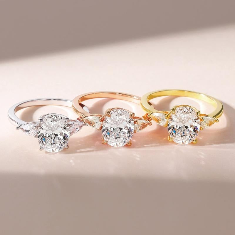 S925 Elegant Pear Accented Oval Brilliant Cut Ring