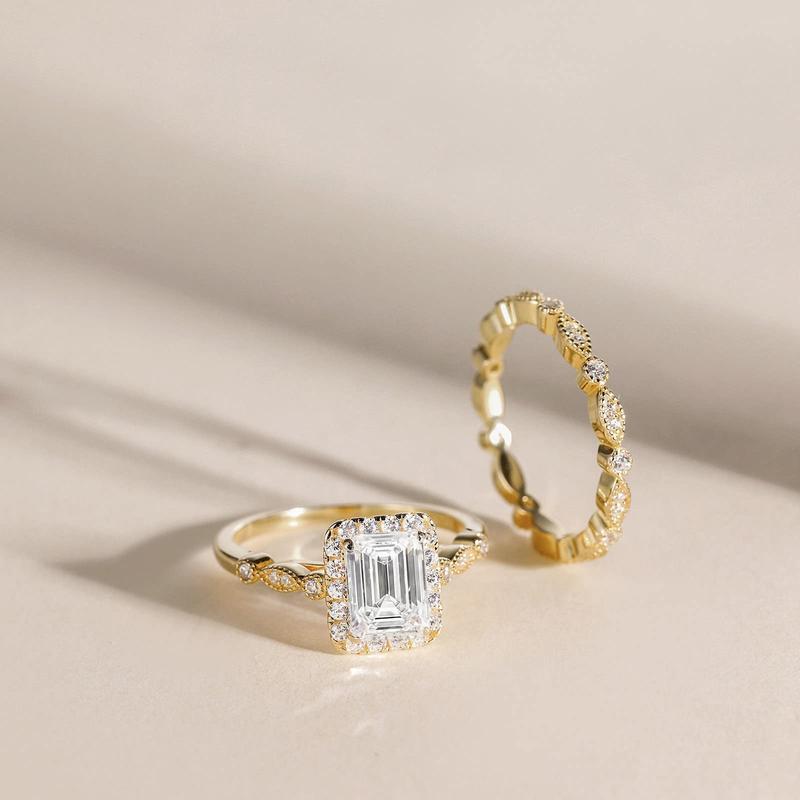 2pc Emerald Cut Ring Set