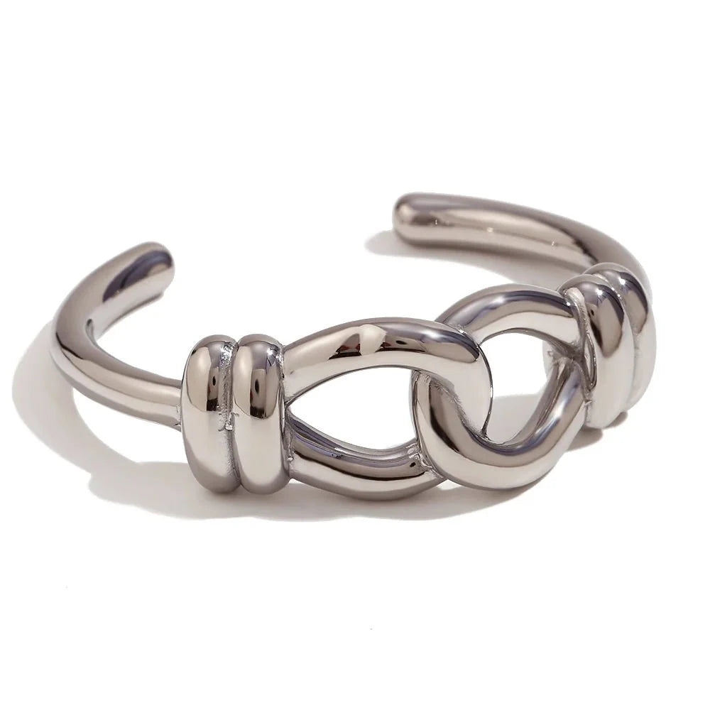 18k Chunky Buckle Open Bangle Bracelet in silver