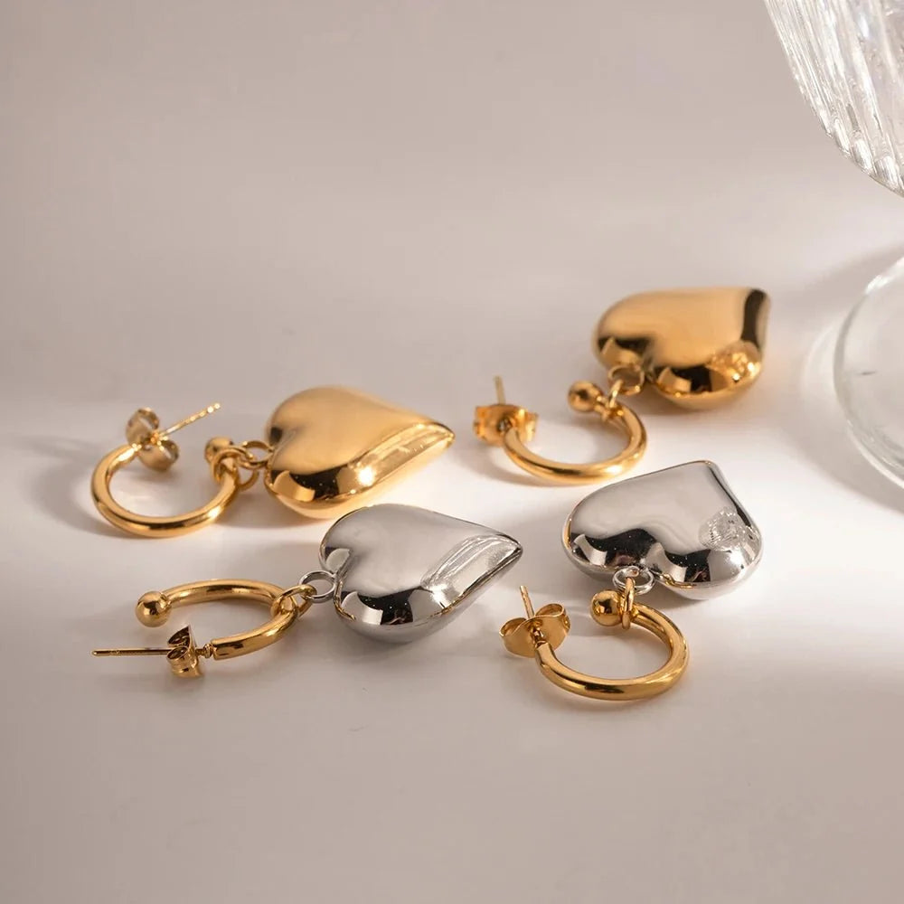 18k Dainty Heart Hoops Earrings