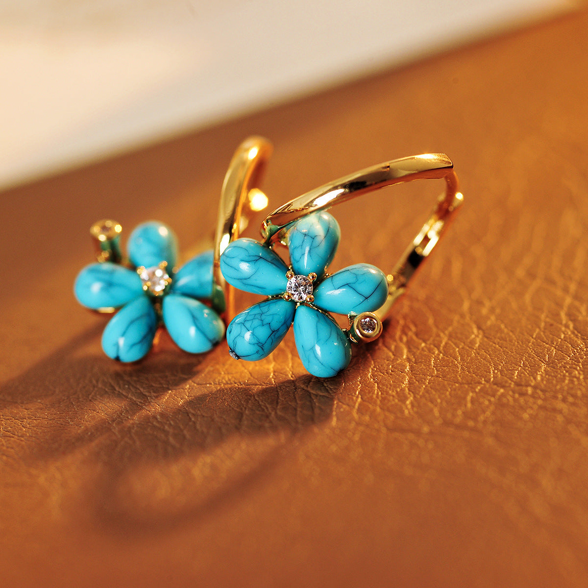 14k Diamond Center Lapis Flower Earrings