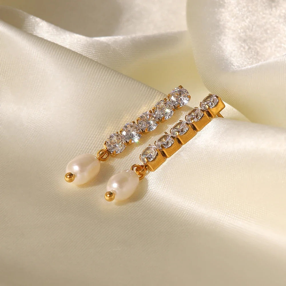 18k Dainty Diamond Tassel Pearl Dangle Earrings