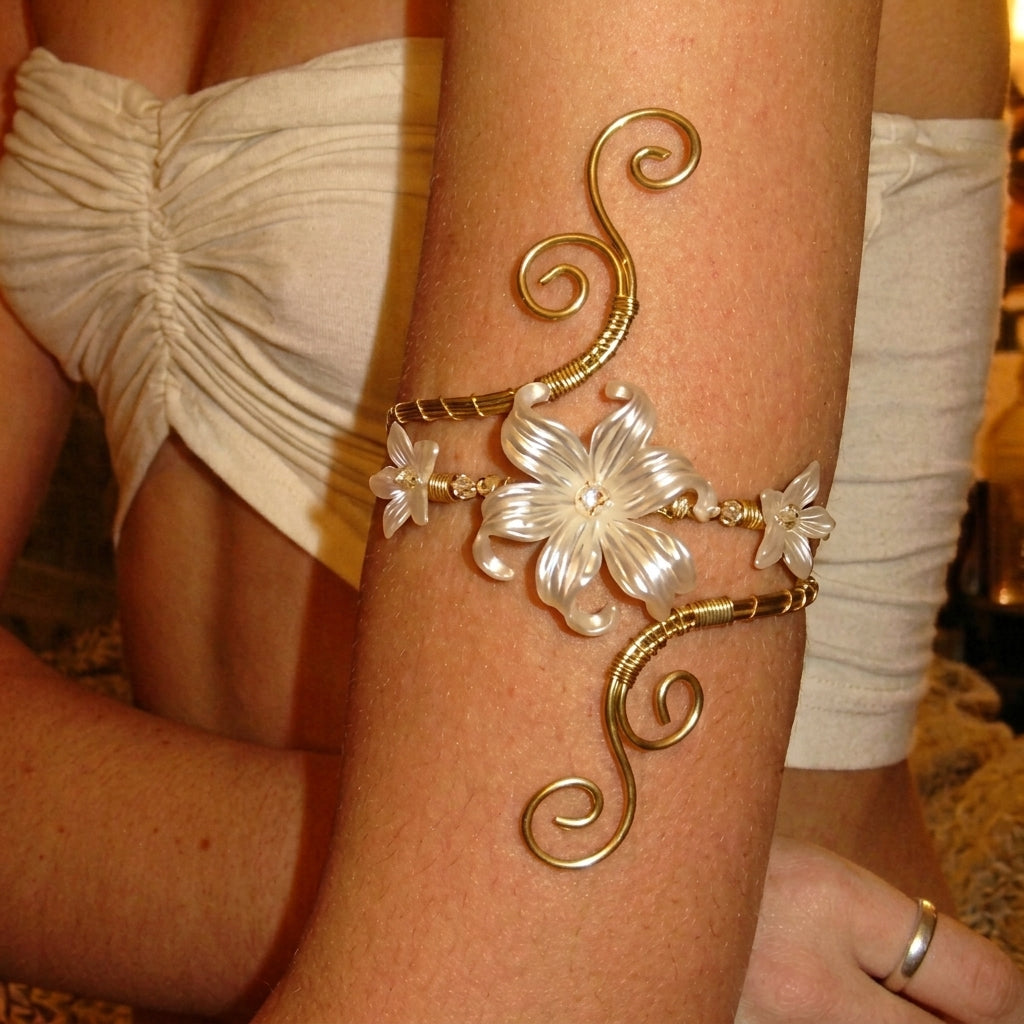 Floral Lily Arm Bracelet in gold