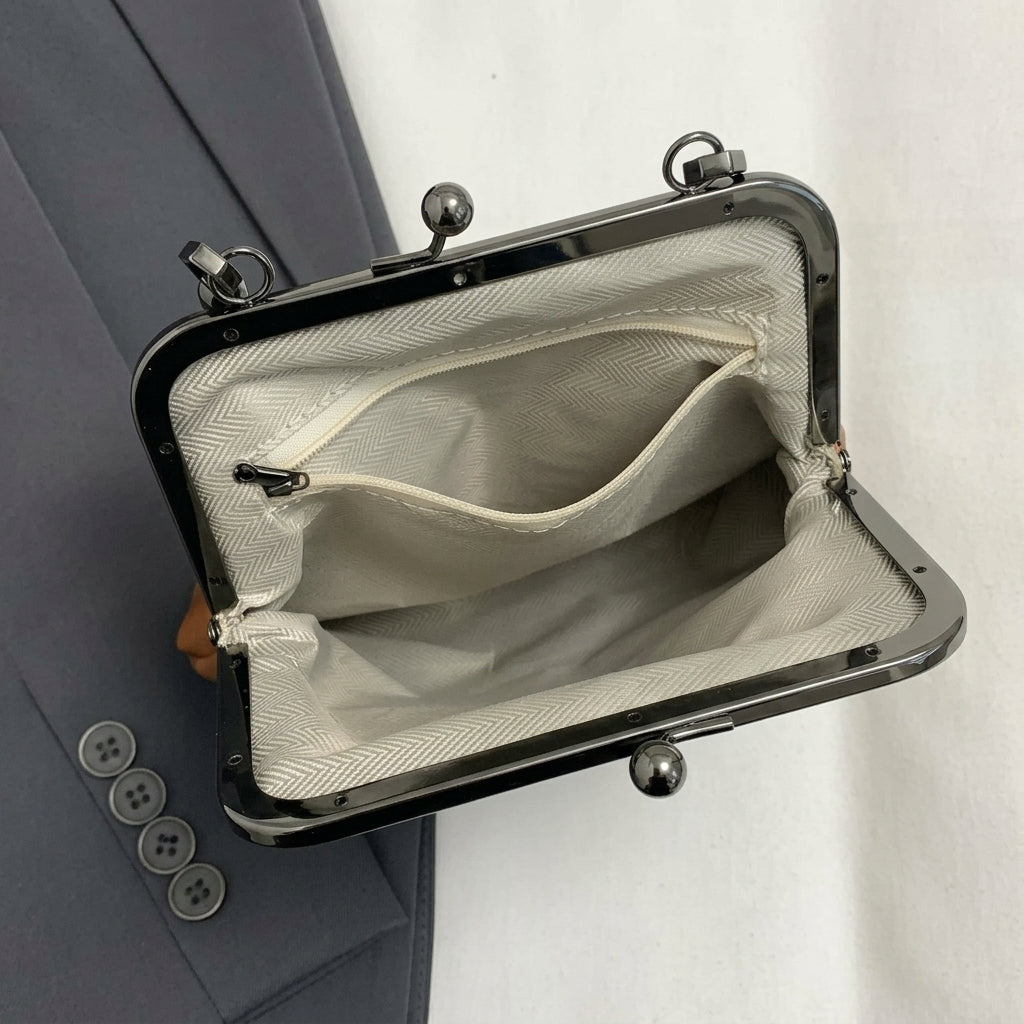 Vintage Inspired Kiss-Lock Satchel Bag