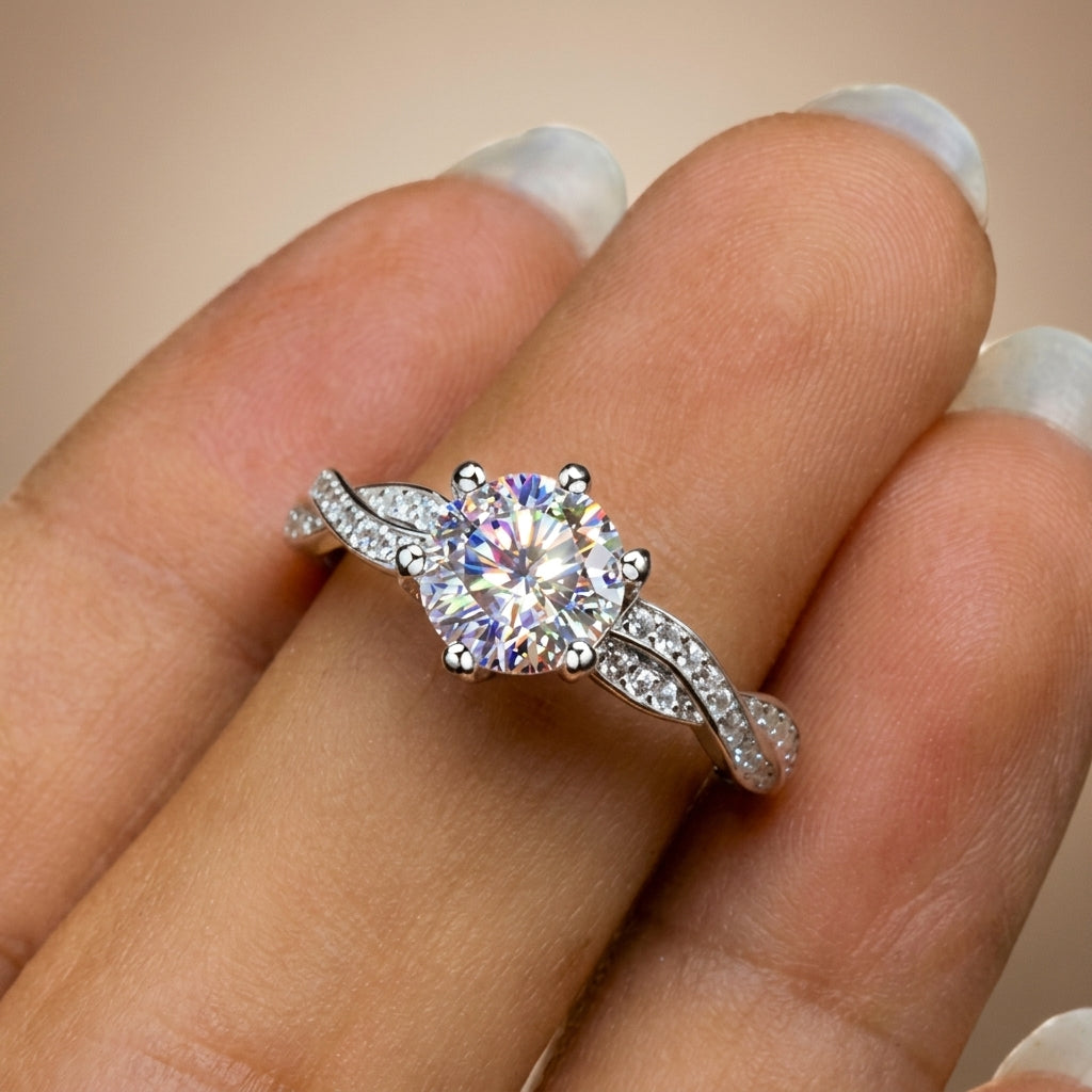 Elegant Pave Spiral Band Ring
