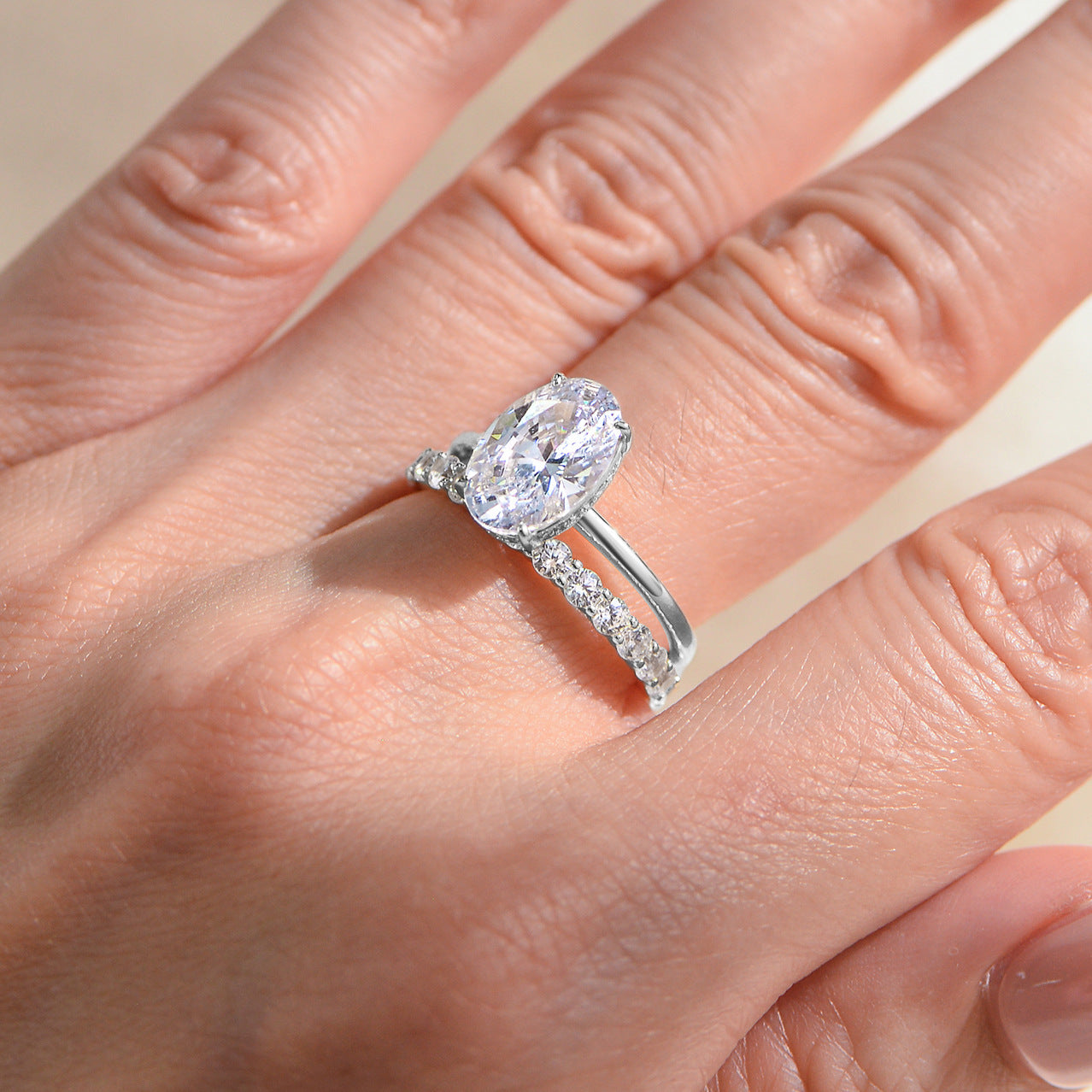 S925 2pc 4.5CT Solitare Oval Ring in silver