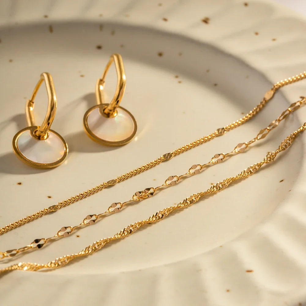 18k Dainty Classic Three Layer Necklace Stack