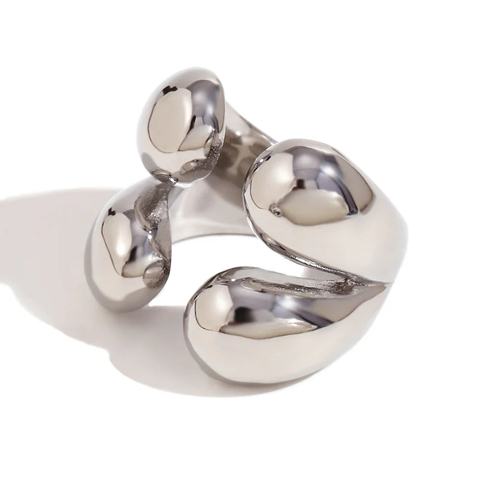18k Four Droplet Bold Ring in silver