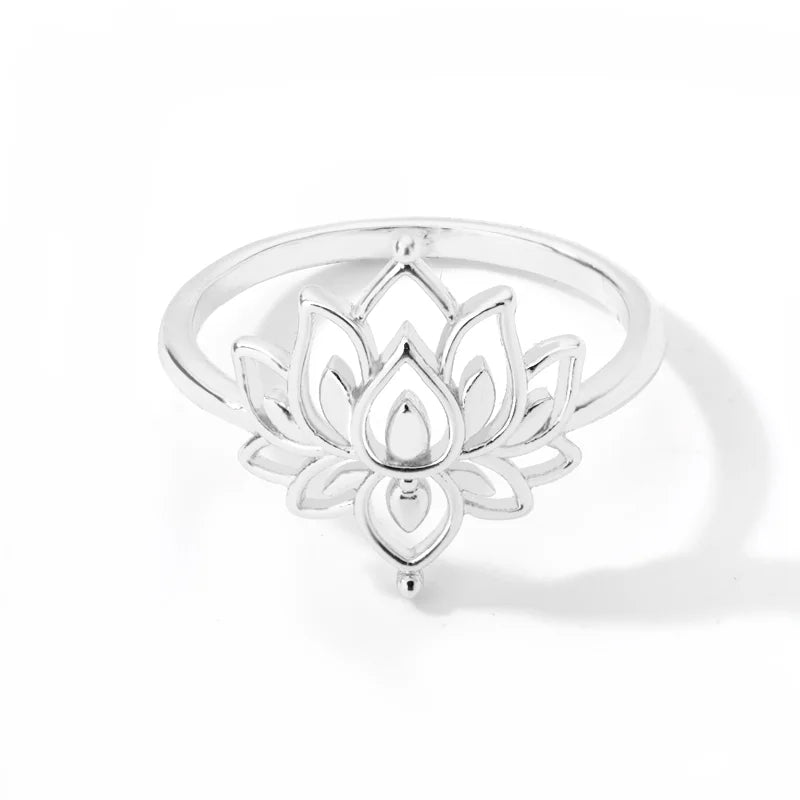 Dainty Lotus Flower Outline Ring in silver