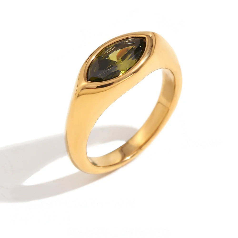 18k Oval Diamond Cut Ring in green