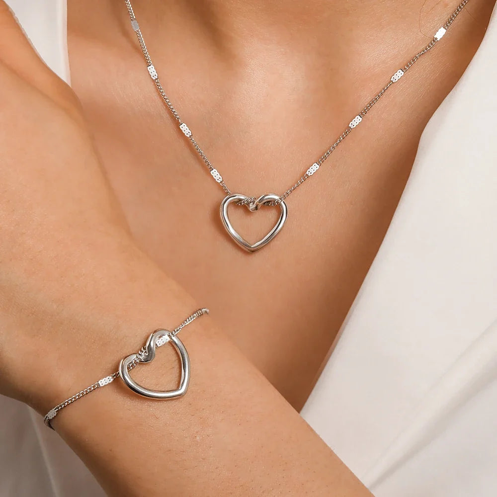 Romantic Heart Woven Necklace and Bracelet Set in silver