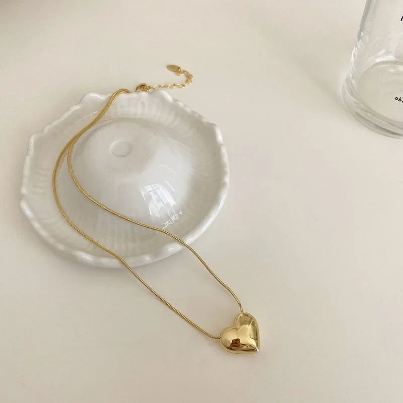Love Heart Chain Necklace in gold