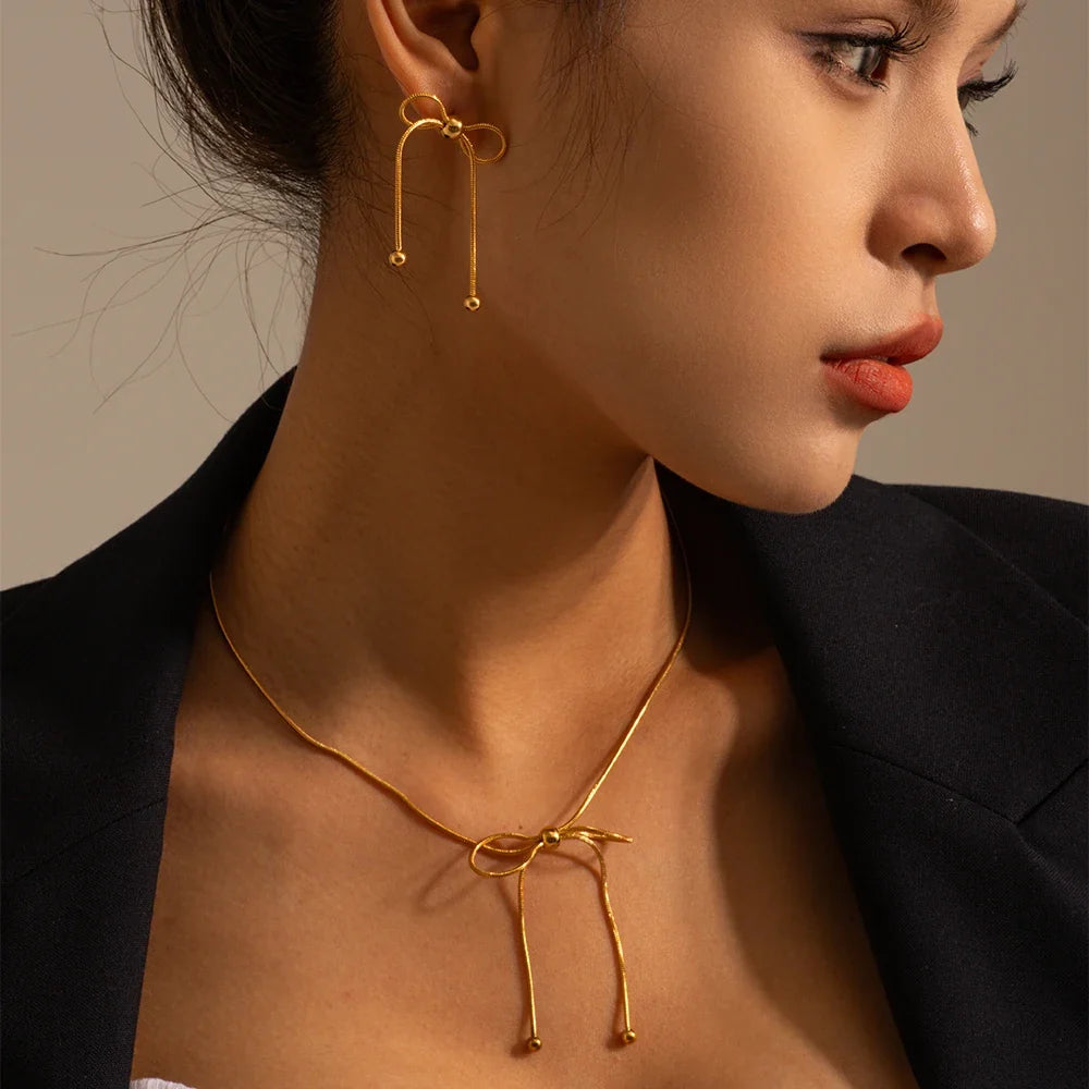 18k Dainty Feminine Chain Bow Earrings