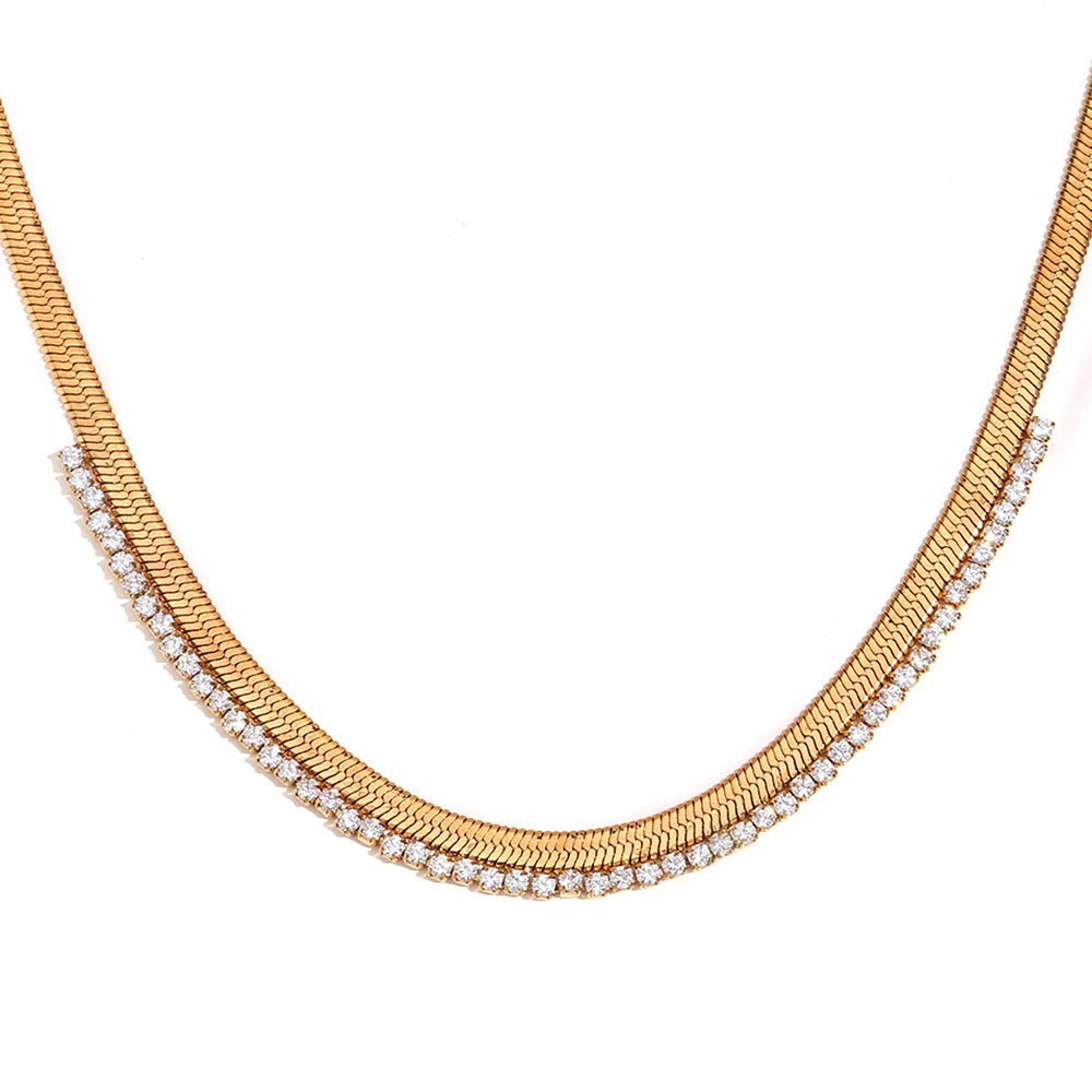 Herringbone Diamond Dazzle Necklace in gold