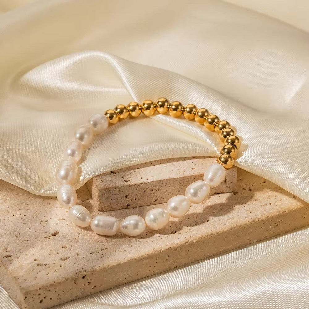 18k Beaded Pearl Split Bracelet in gold
