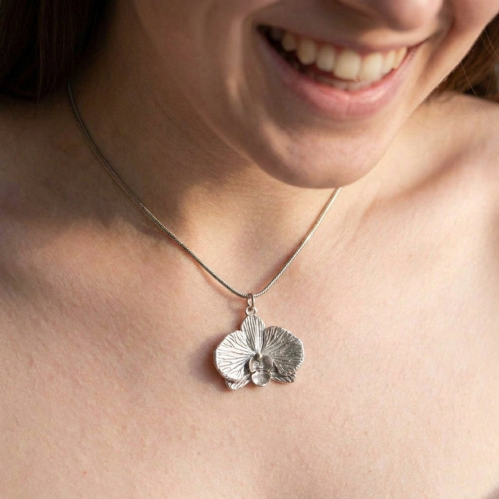 Floral Orchid Necklace in silver