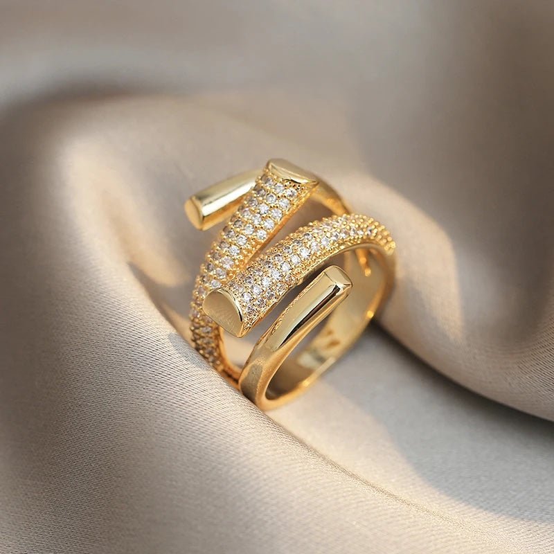 Adjustable Layered Diamond Ring in gold
