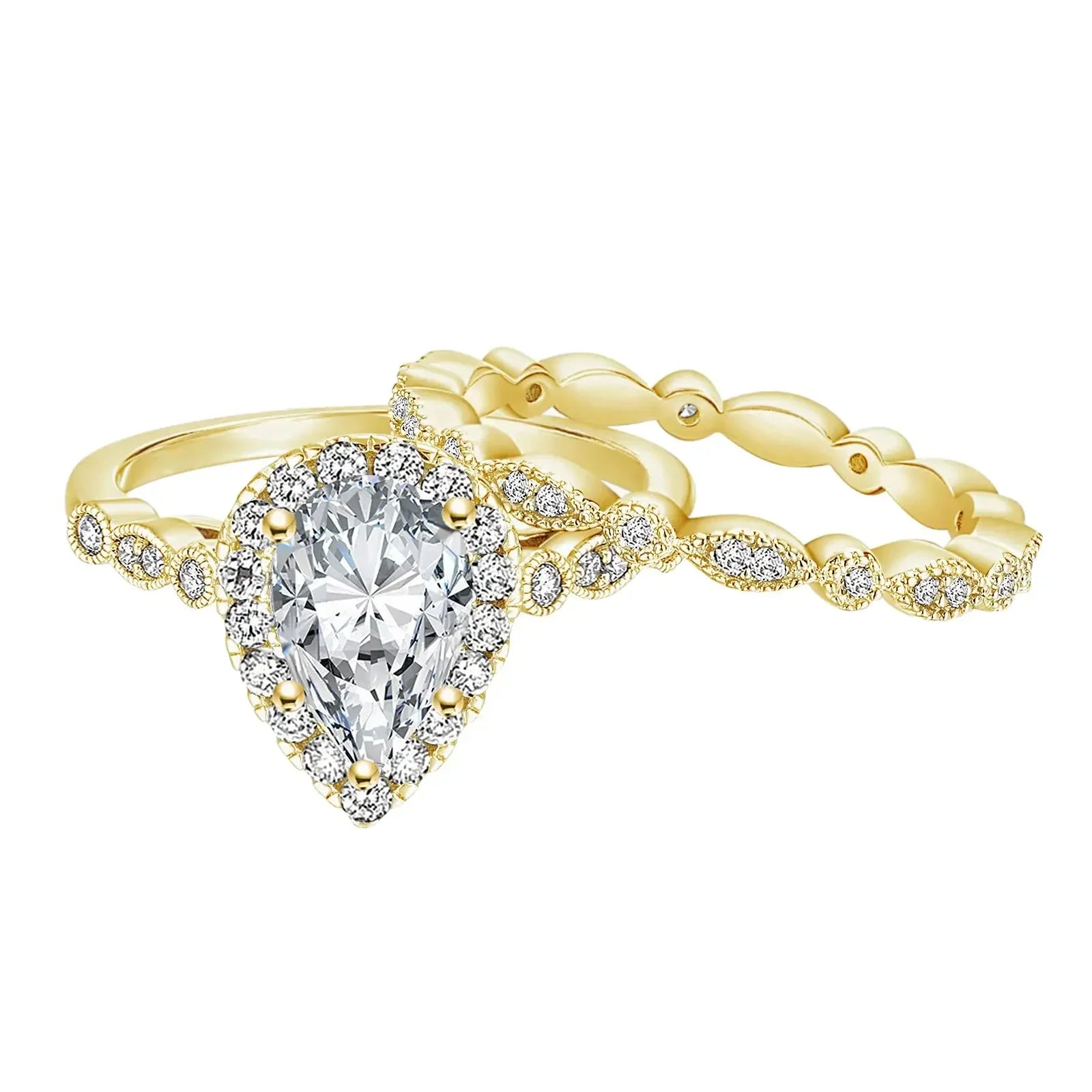 2pc Pear Cut Ring Set in gold