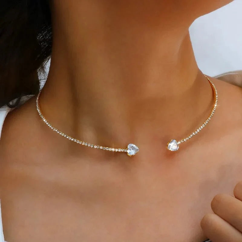 Diamond Heart Open Choker Necklace in gold