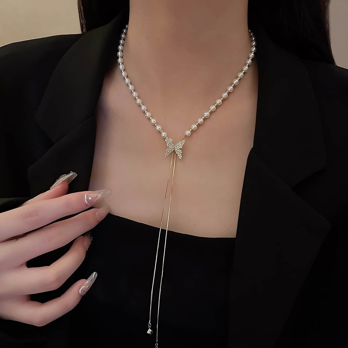 Elegant Adjustable Butterfly Necklace