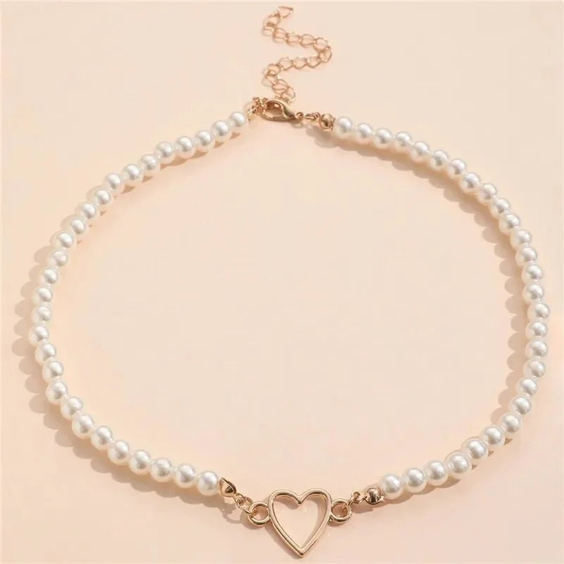Heart Outline Pearl Choker Necklace