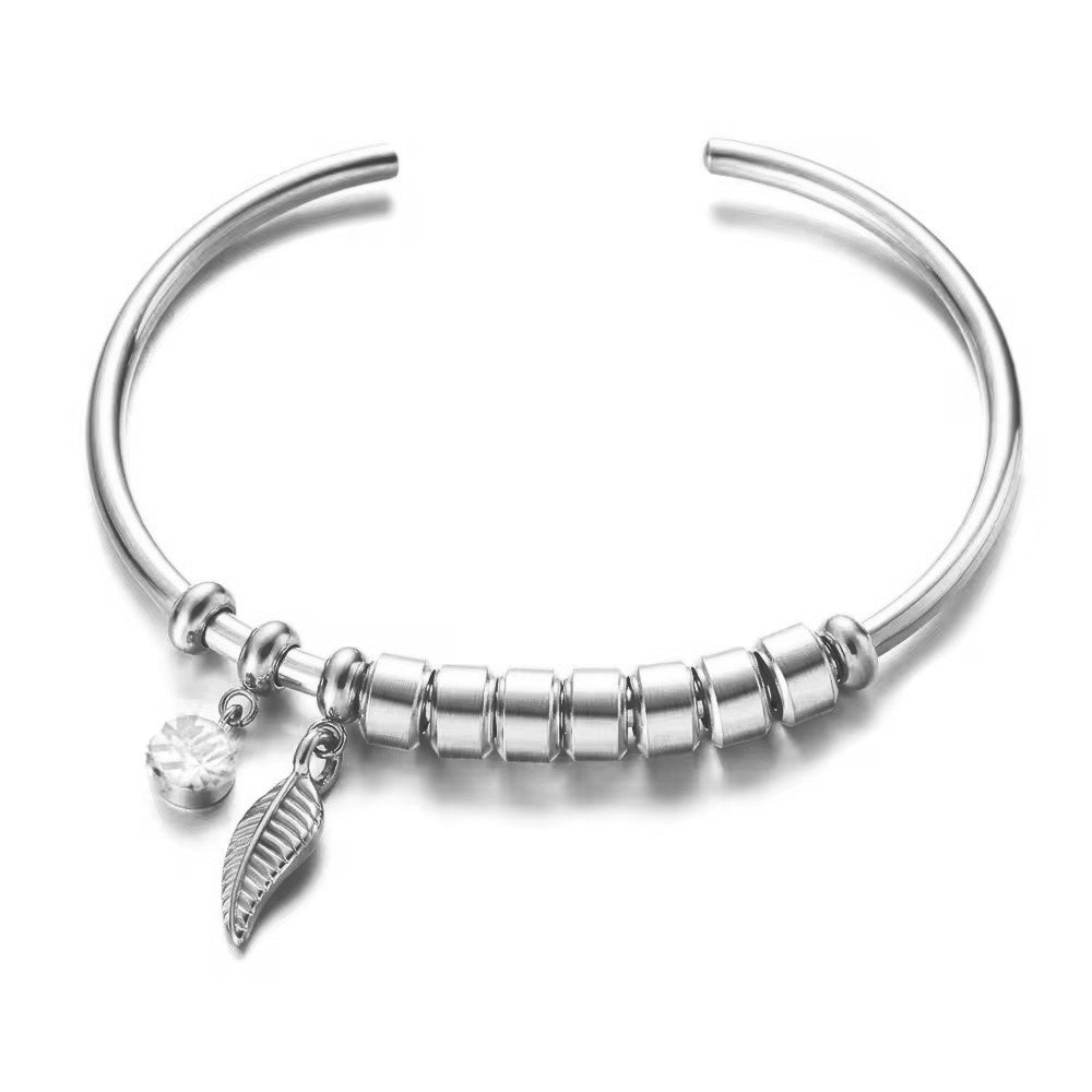 Personalized Leaf Birthstone & Name Family Bangle Bracelet in silver