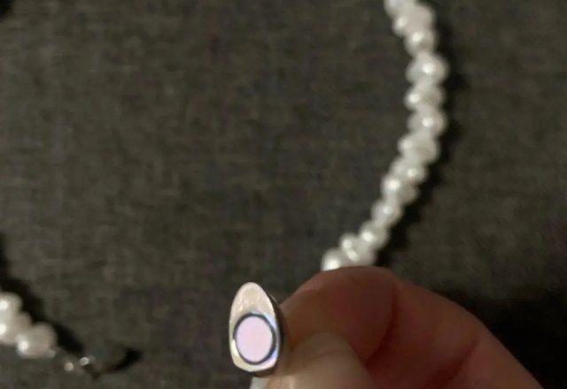Magnetic Heart Pearl Choker Necklace and Bracelet worn by a customer